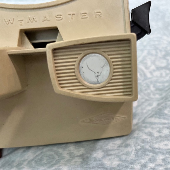 Vintage Sawyers View-Master Stereoscope With 21 Slides Beige/Brown - Picture 7 of 11